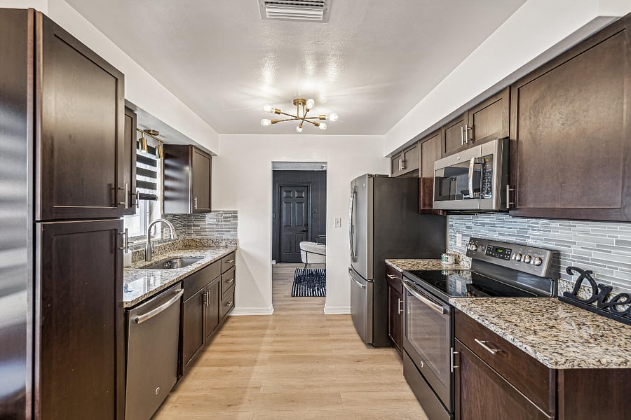 Furnished Finder property 890536_1 photo 11