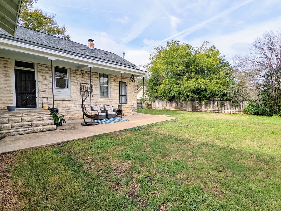 Fenced yard and patio