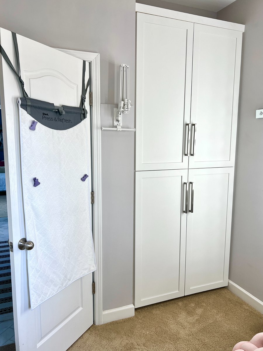 Master Boutique-style Dressing Room