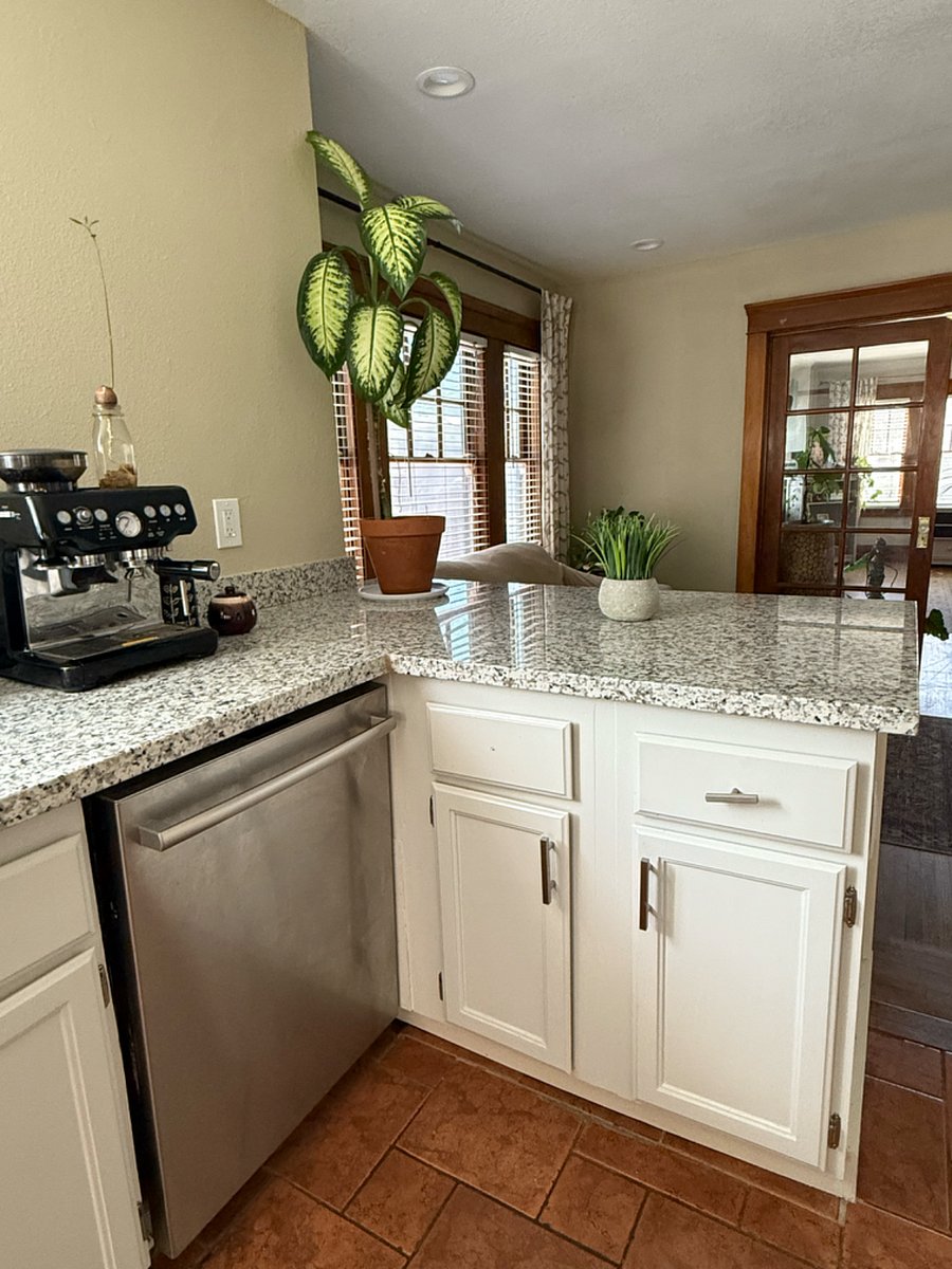 Furnished Finder property 890580_1 photo 6