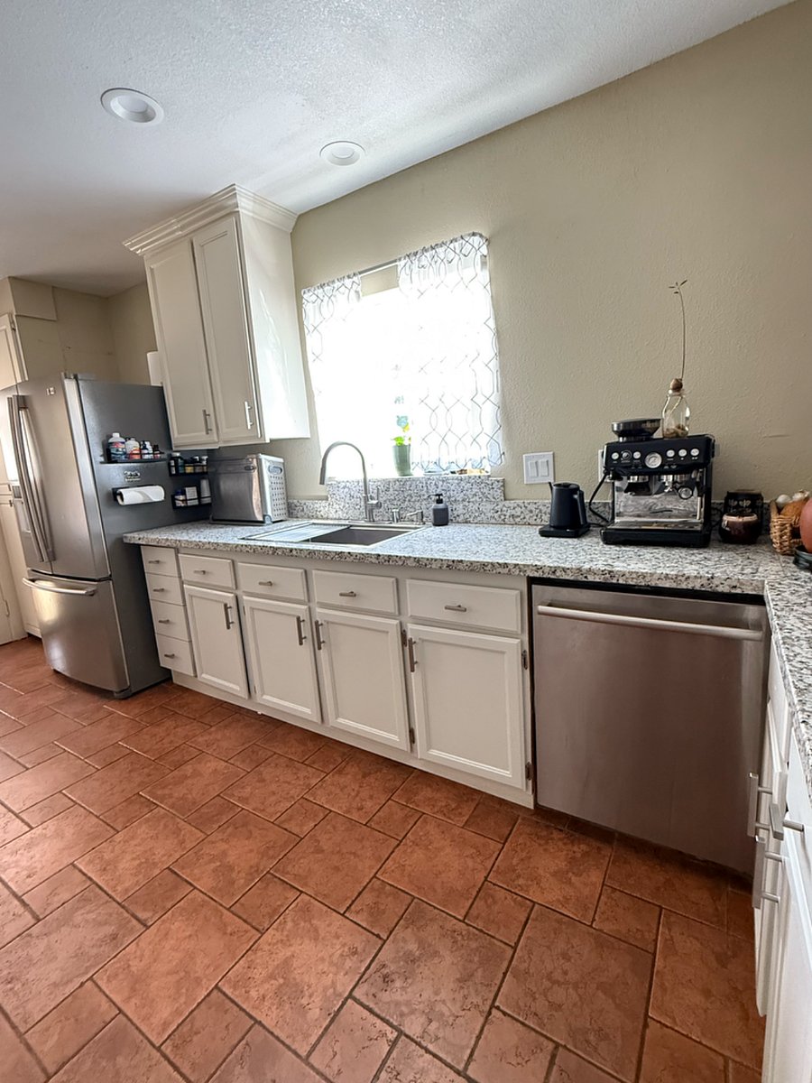 Furnished Finder property 890580_1 photo 8