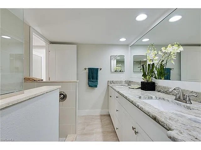 Furnished Finder property 890611_1 photo 23