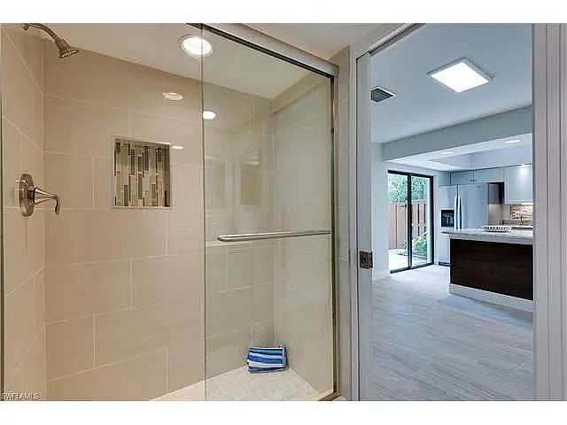 Furnished Finder property 890611_1 photo 10