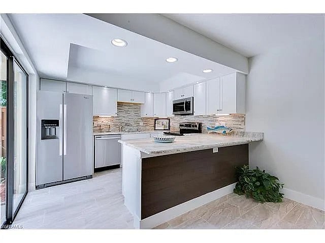 Furnished Finder property 890611_1 photo 6