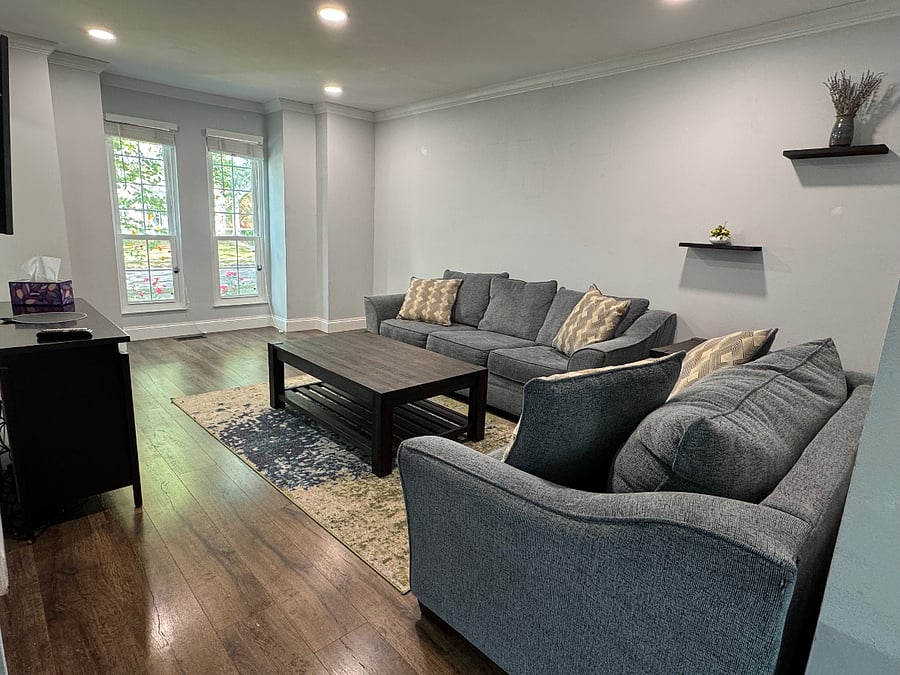 Furnished Finder property 890619_1 photo 3