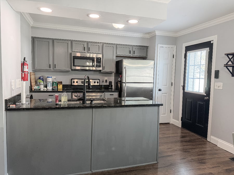 Full Kitchen on main floor