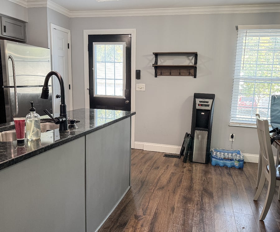 Full Kitchen on main floor