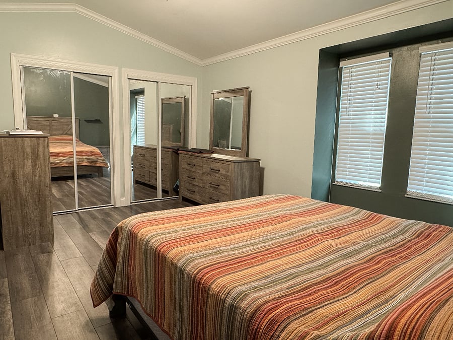 Upstairs Bedroom 1 with Queen Bed