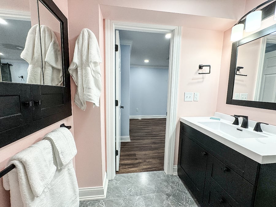 Basement Full Bathroom to Bedroom 3