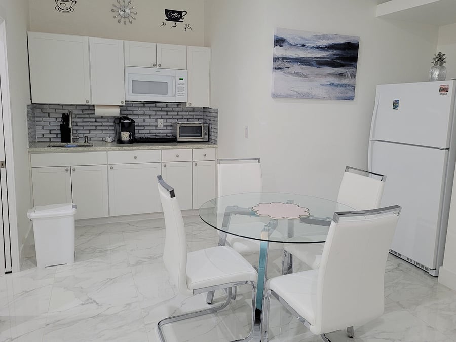 Furnished Finder property 890623_1 photo 8