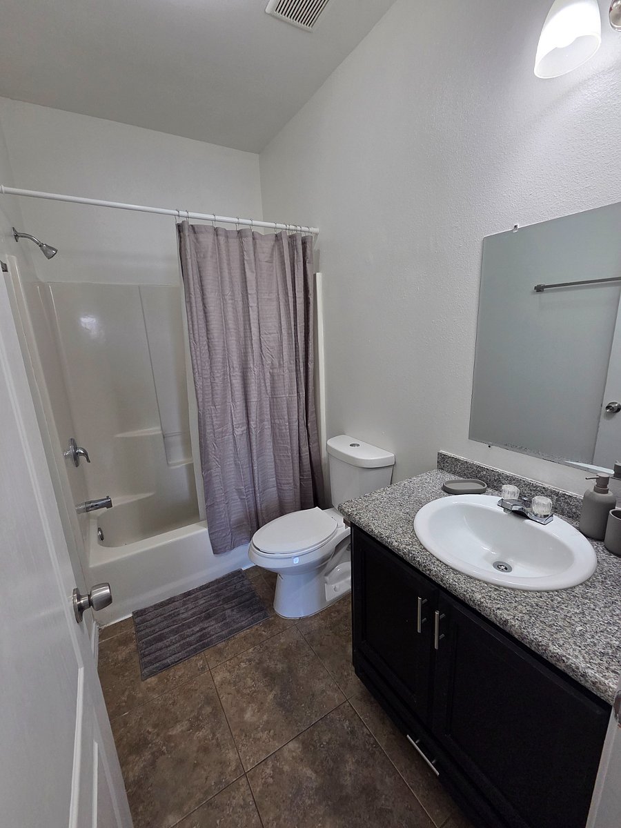 Furnished Finder property 890631_1 photo 3