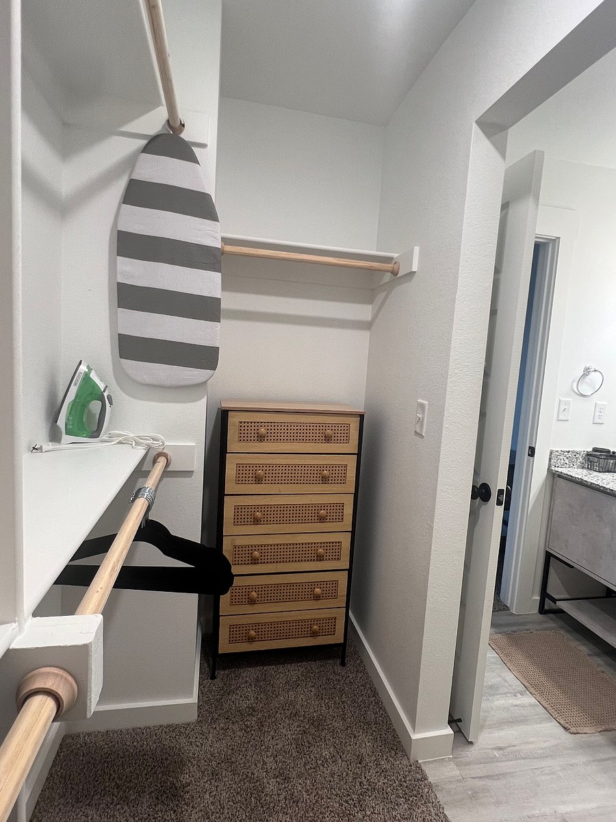 Furnished Finder property 890646_1 photo 9