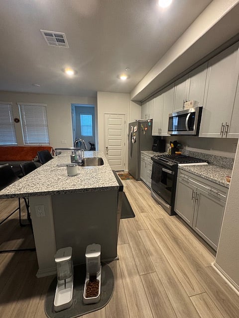Furnished Finder property 890658_1 photo 3