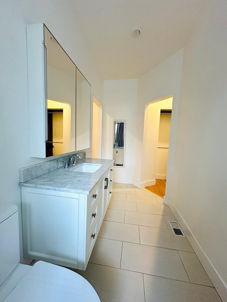 Furnished Finder property 890672_1 photo 17