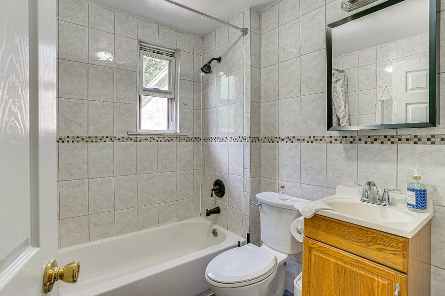 Furnished Finder property 890673_1 photo 11