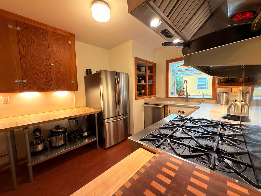 Furnished Finder property 890679_2 photo 12