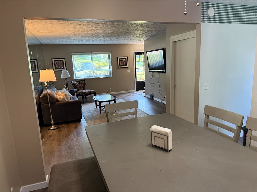Furnished Finder property 890680_1 photo 3