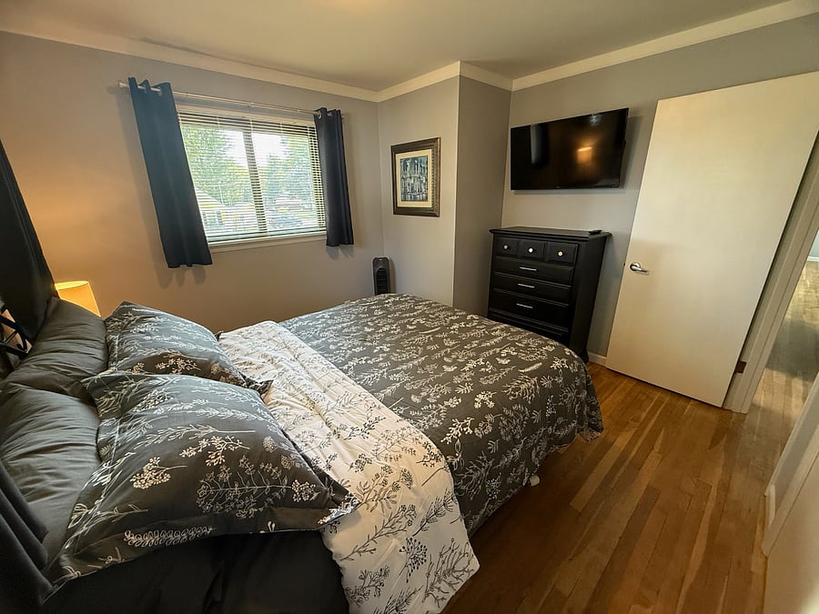 Second Bedroom (Queen) view 1