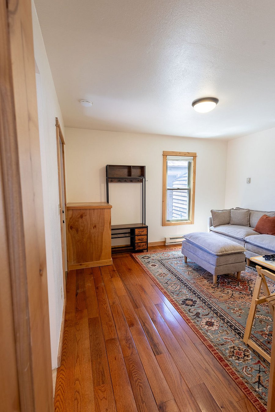 Furnished Finder property 890707_1 photo 3