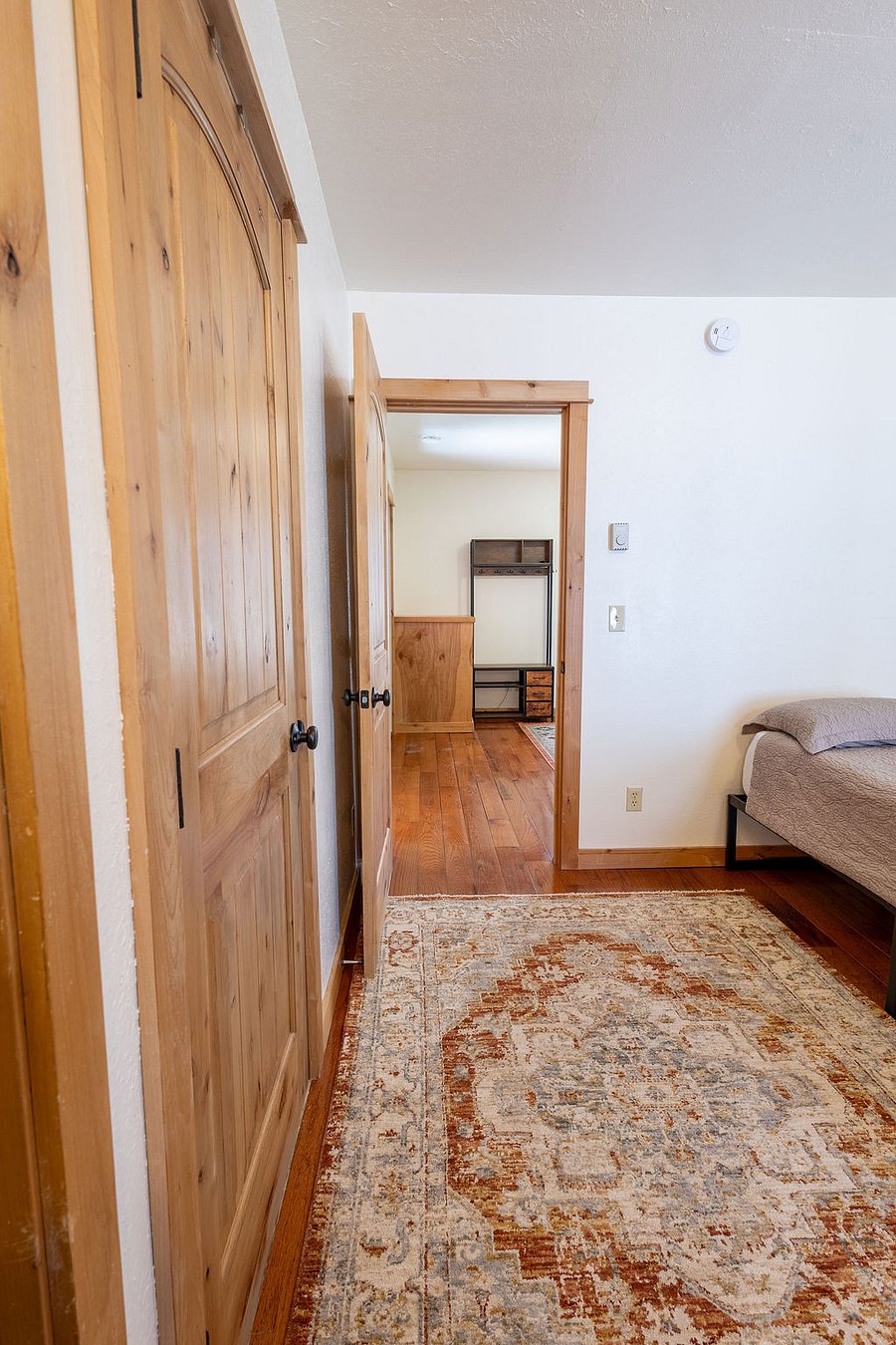 Furnished Finder property 890707_1 photo 9
