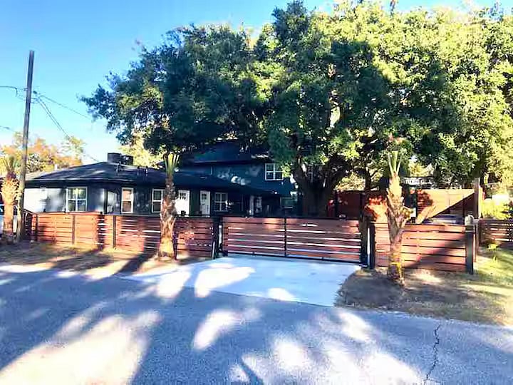 Furnished Finder property 890708_8 photo 4
