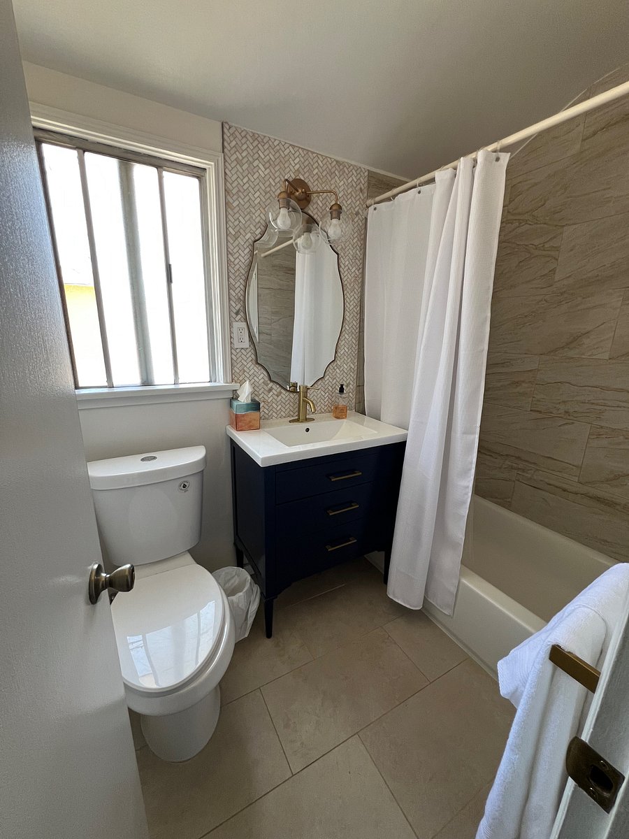 2nd full bathroom