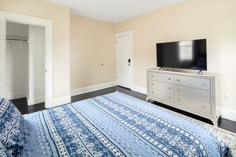 Furnished Finder property 890753_1 photo 35