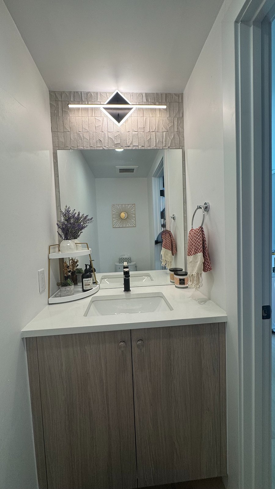 Furnished Finder property 890774_1 photo 21