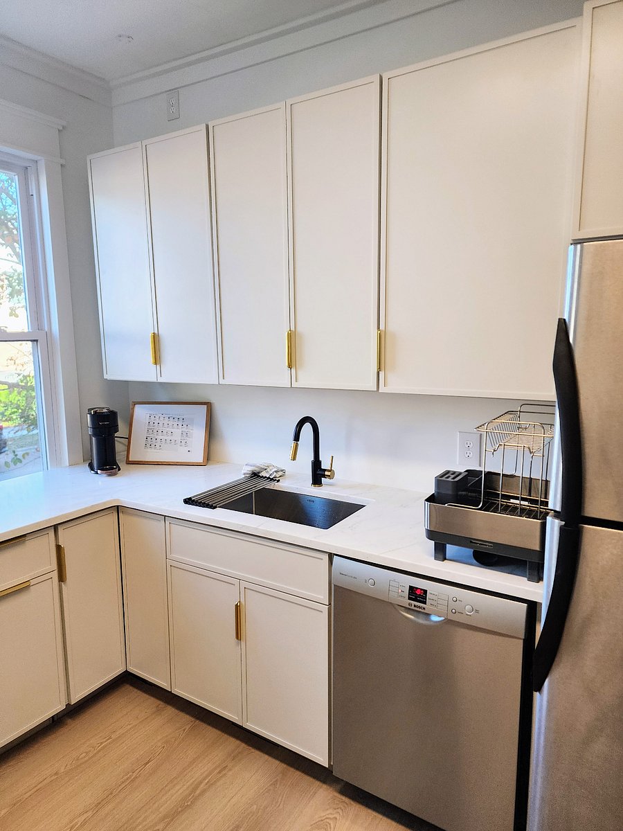 Furnished Finder property 890775_1 photo 9