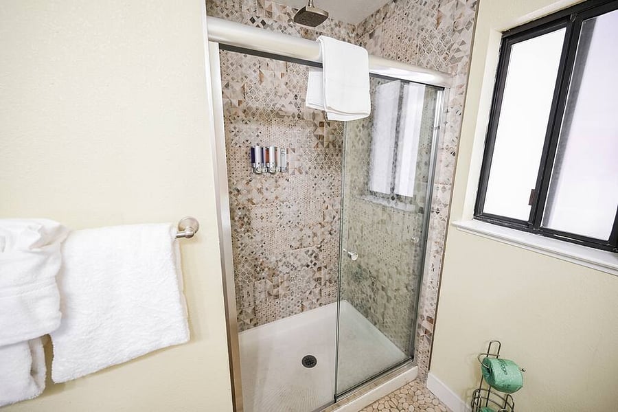Furnished Finder property 890780_1 photo 10