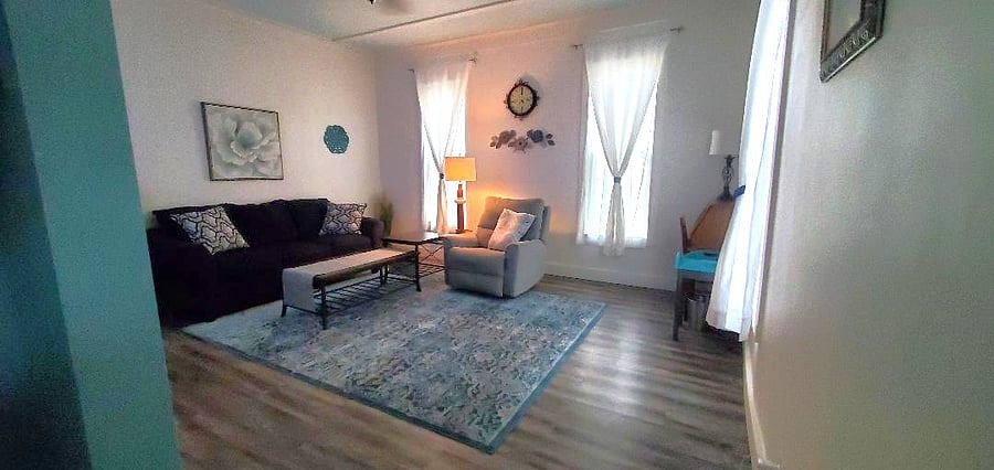 Furnished Finder property 890784_1 photo 1