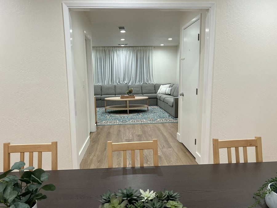 Furnished Finder property 890786_1 photo 8