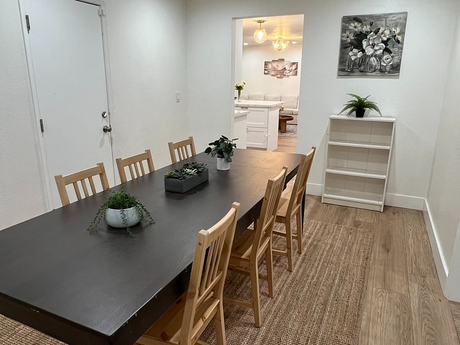 Furnished Finder property 890786_1 photo 7