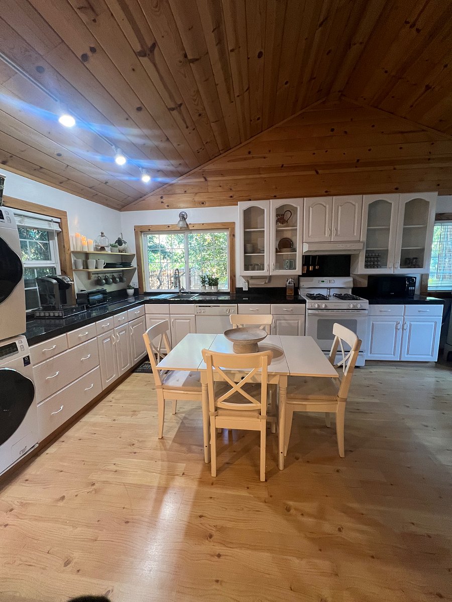 Furnished Finder property 890787_1 photo 3