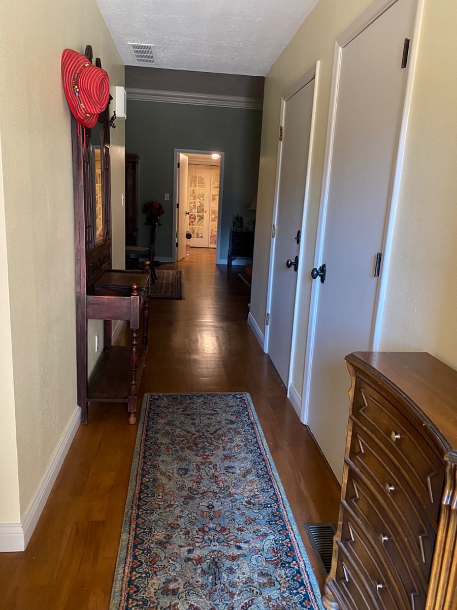 Entering from front door...