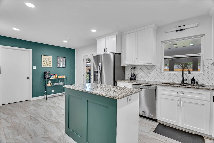 Furnished Finder property 890811_1 photo 3