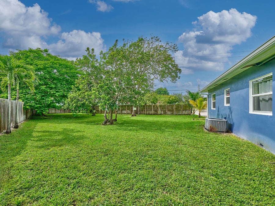 Furnished Finder property 890821_1 photo 45