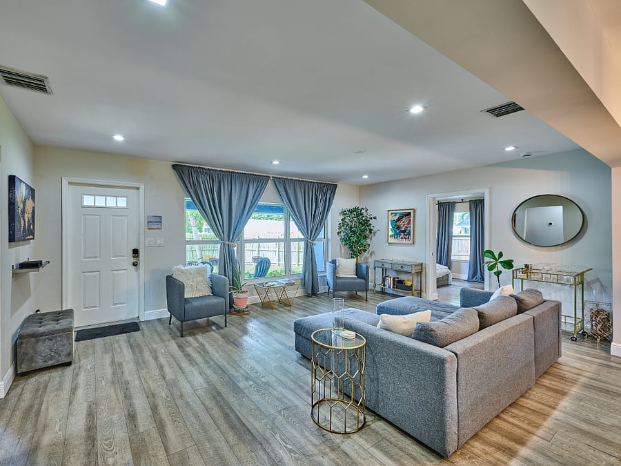 Furnished Finder property 890821_1 photo 4