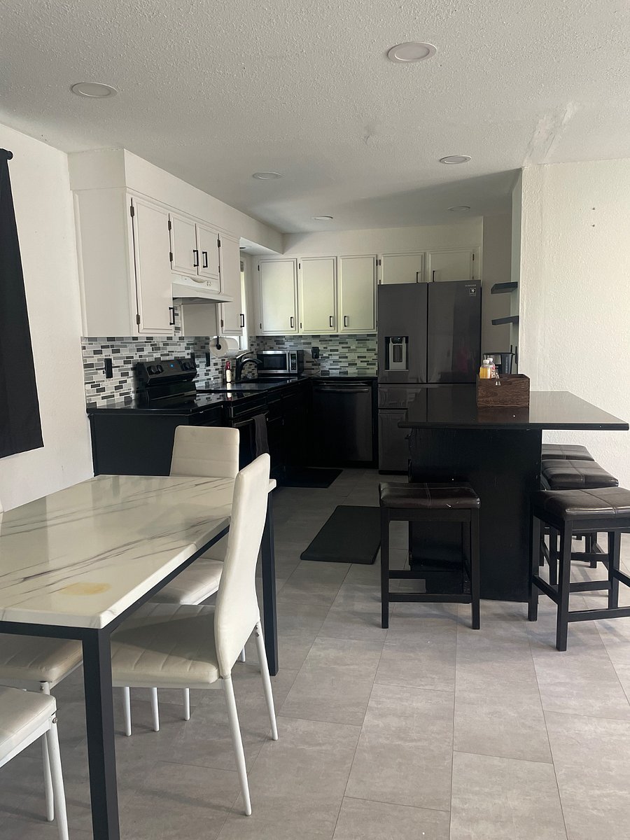 Furnished Finder property 890840_1 photo 6