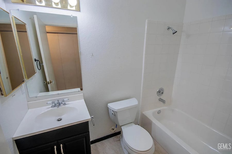 Furnished Finder property 890861_1 photo 15