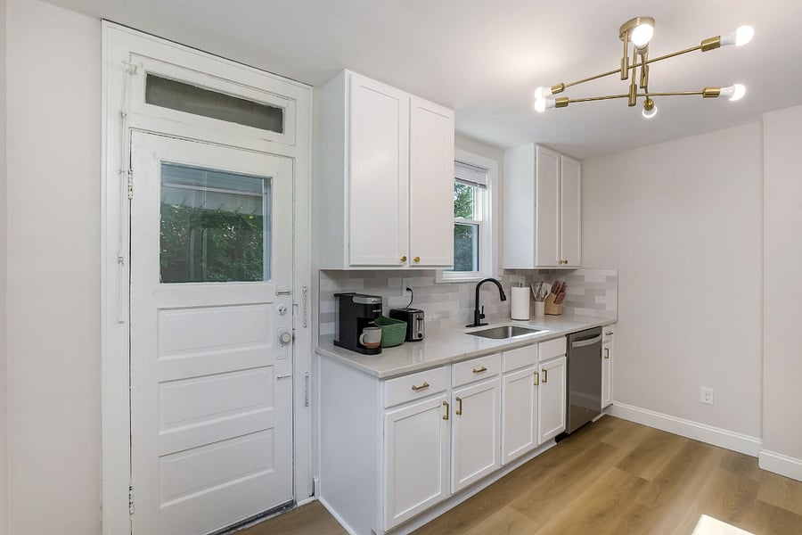 Furnished Finder property 890863_1 photo 9