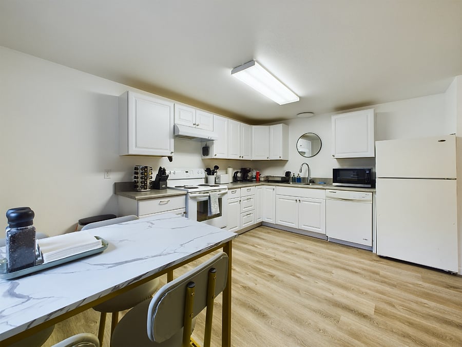 Furnished Finder property 890864_1 photo 5