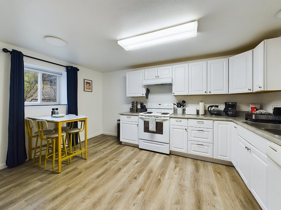 Furnished Finder property 890864_1 photo 4