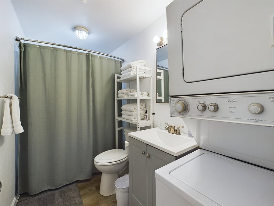 Furnished Finder property 890864_1 photo 11