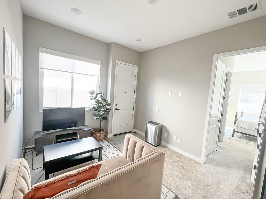 Furnished Finder property 890867_1 photo 8