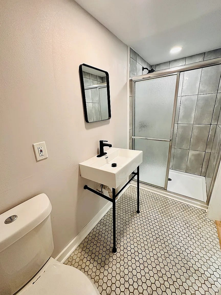 Furnished Finder property 890870_1 photo 8