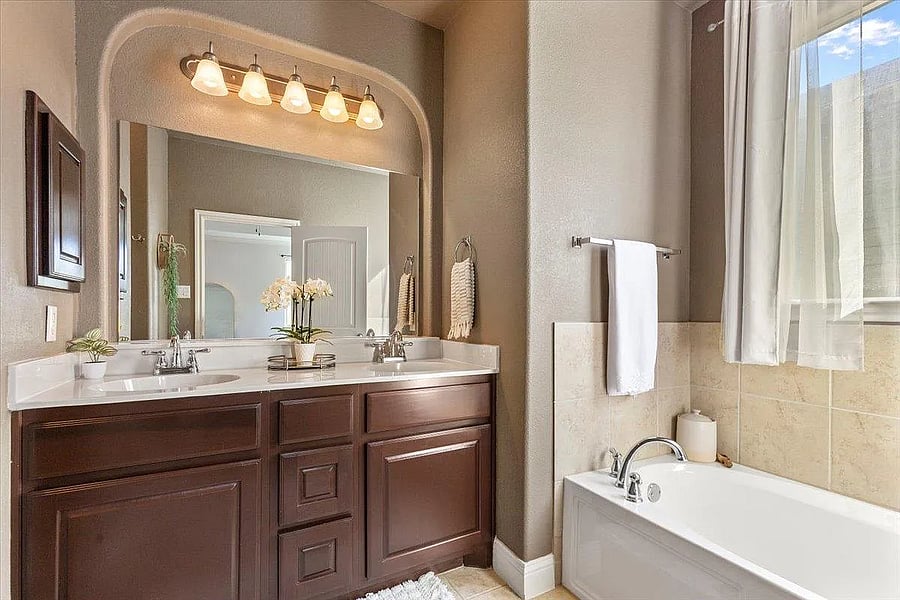 Furnished Finder property 890881_1 photo 9