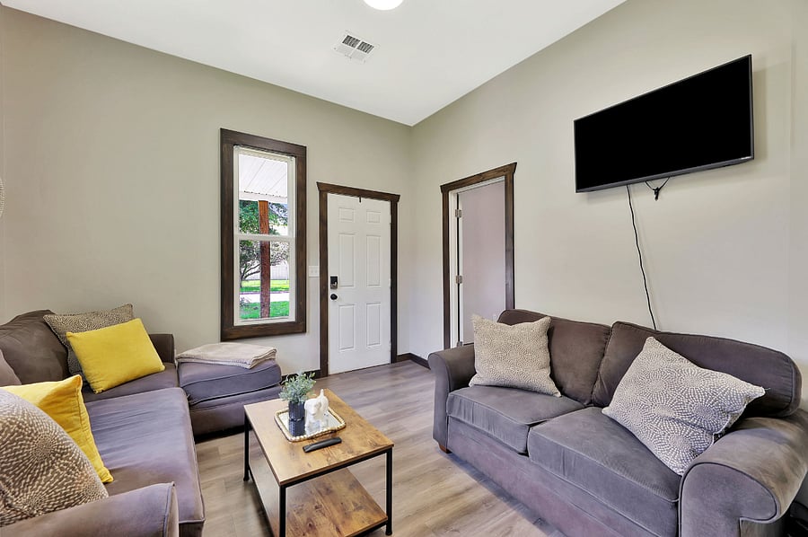 Furnished Finder property 890887_1 photo 4