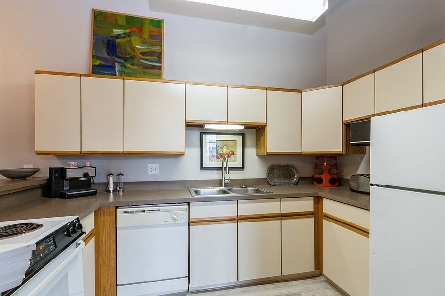 Furnished Finder property 890888_1 photo 11