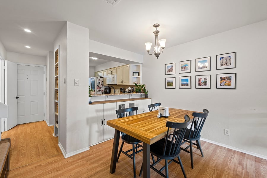 Furnished Finder property 890890_1 photo 12